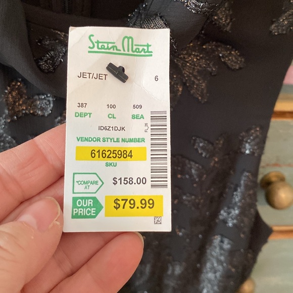 Ivanka Trump NWT sz 6 Elegant Black Sleeveless Dress - Picture 4 of 12